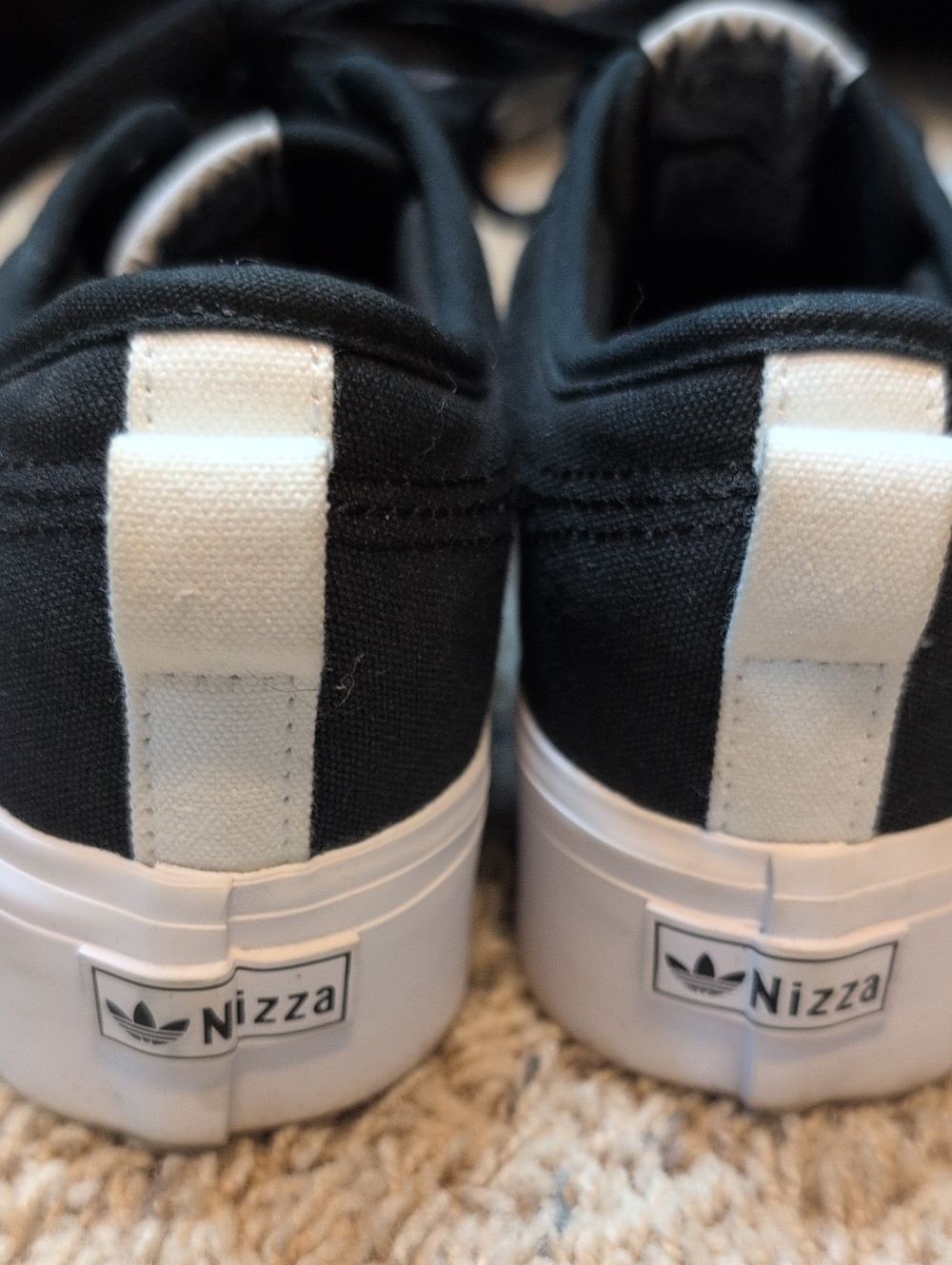 Like NEW - Women's adidas Nizza Platform Sneaker - Sz 7 - Picture 5 of 6